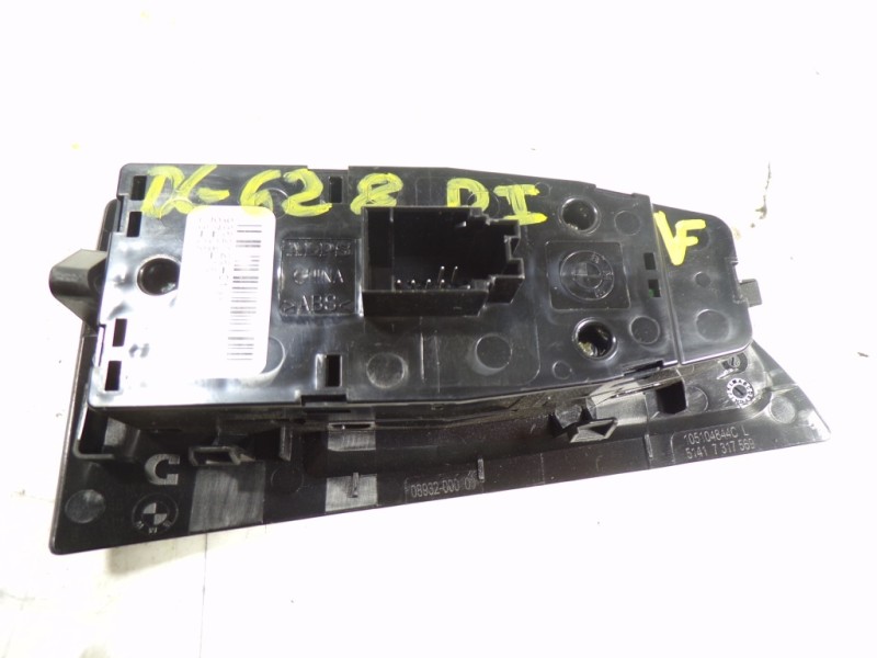 Recambio de mando elevalunas delantero izquierdo para bmw i3 (i01) 125 kw referencia OEM IAM 61319362126 936212601 