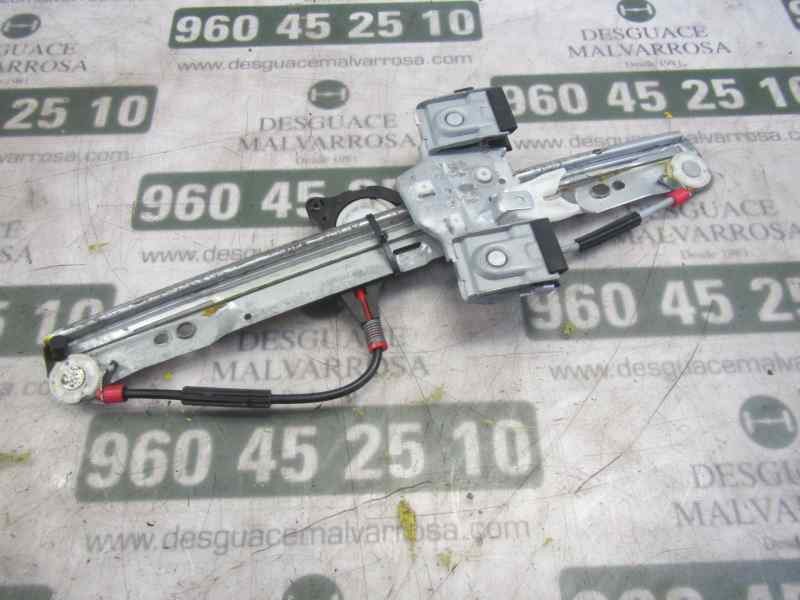 Recambio de elevalunas delantero derecho para ford fiesta (cb1) trend referencia OEM IAM 1852726  