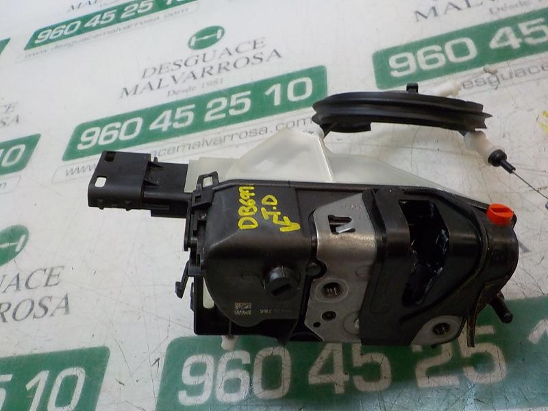 Recambio de cerradura puerta trasera derecha para citroën c3 aircross live referencia OEM IAM 9826676580  