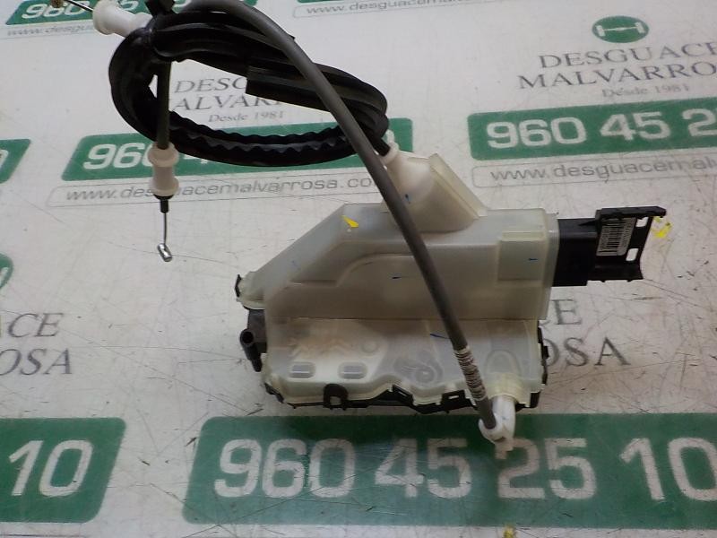 Recambio de cerradura puerta trasera derecha para citroën c3 aircross live referencia OEM IAM 9826676580  