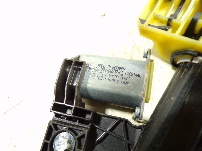 Recambio de elevalunas trasero izquierdo para bmw serie 5 lim. (f10) 530d xdrive referencia OEM IAM 51357182613 71481710 