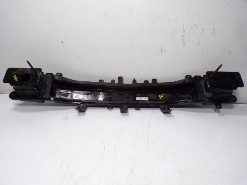 Recambio de refuerzo paragolpes trasero para hyundai tucson tecno safe 2wd bluedrive referencia OEM IAM 86631D7000  