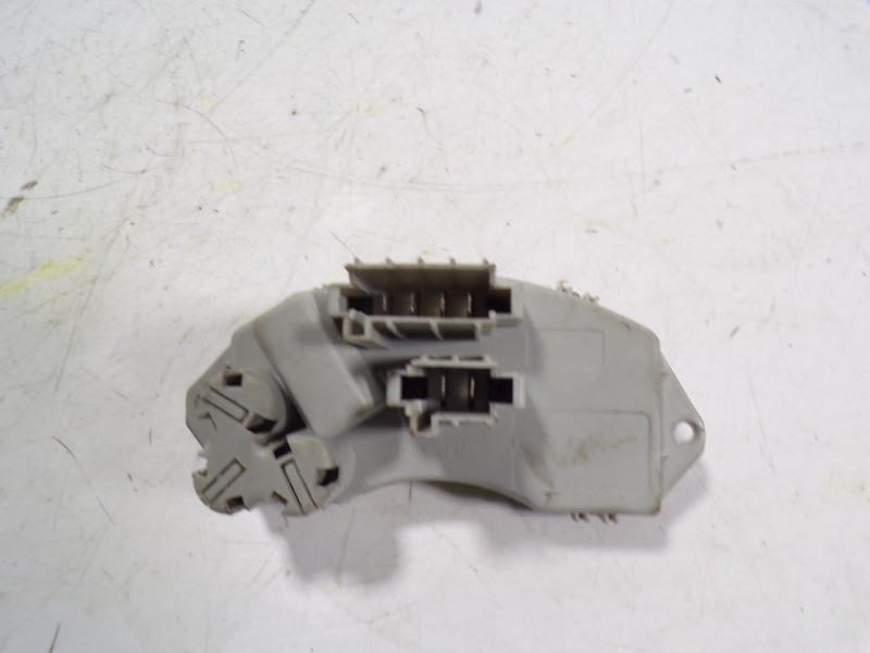 Recambio de resistencia calefaccion para bmw x5 (e70) 3.0 turbodiesel cat referencia OEM IAM 64119146765  