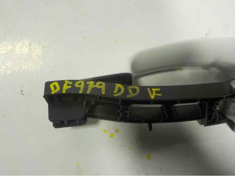 Recambio de maneta exterior delantera derecha para ford transit courier ambiente referencia OEM IAM 1788863  