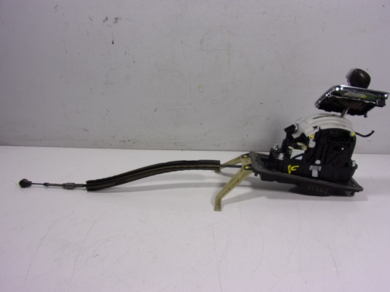 Recambio de palanca cambio para volkswagen touareg (7p5) 3.0 v6 tdi dpf referencia OEM IAM 7P1713105 7P1713 