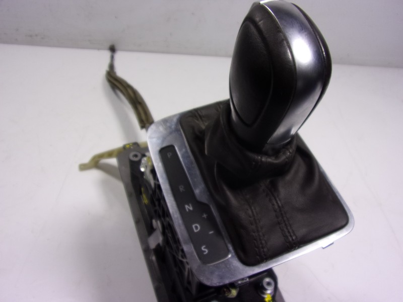 Recambio de palanca cambio para volkswagen touareg (7p5) 3.0 v6 tdi dpf referencia OEM IAM 7P1713105 7P1713 