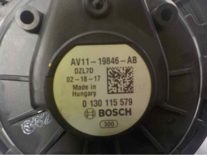 Recambio de motor calefaccion para ford transit courier ambiente referencia OEM IAM 1811783 AV1119846 0130115579