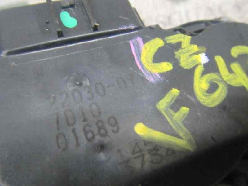 Recambio de caja mariposa para toyota yaris 1.0 cat referencia OEM IAM 220300Y110 220300Y110 