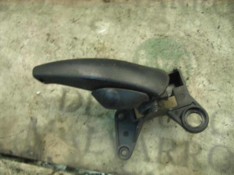 Recambio de maneta interior delantera derecha para ford cougar (mc) v6 referencia OEM IAM 1123352  