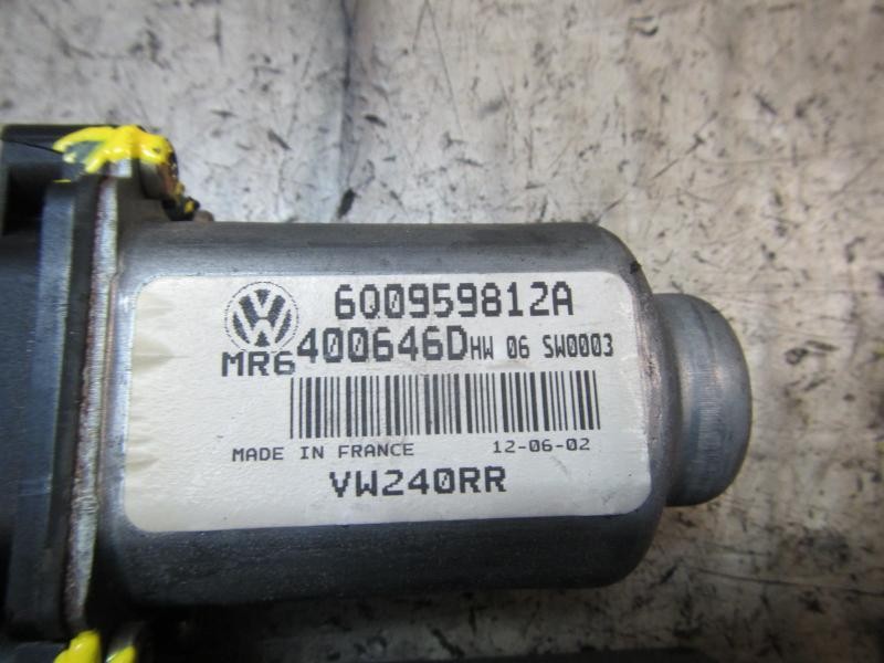 Recambio de motor elevalunas trasero derecho para volkswagen polo (9n1) 1.9 tdi referencia OEM IAM   