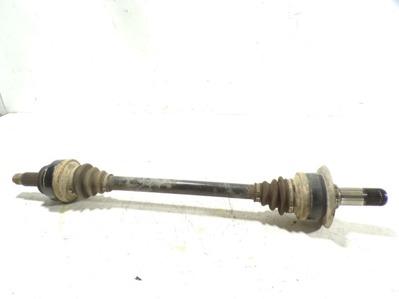 Recambio de transmision trasera izquierda para bmw serie 5 lim. (f10) 530d xdrive referencia OEM IAM 33207581017 7581017 