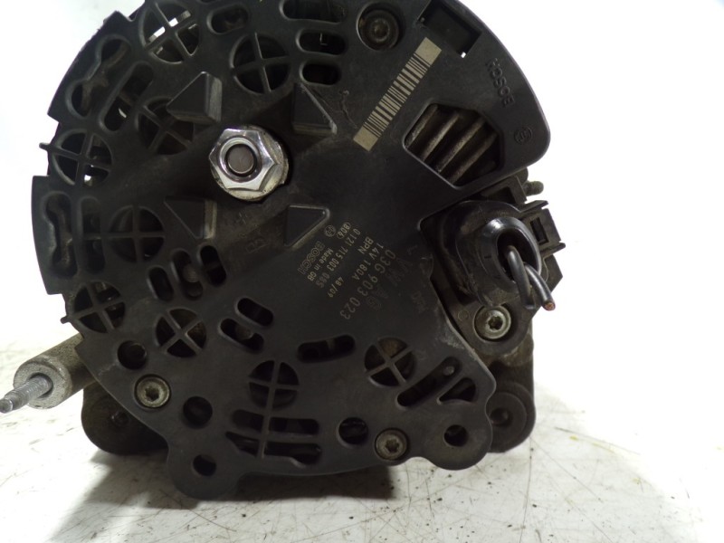 Recambio de alternador para volkswagen passat berlina (3c2) 2.0 tdi referencia OEM IAM 03G903023 03G903023 0121715003