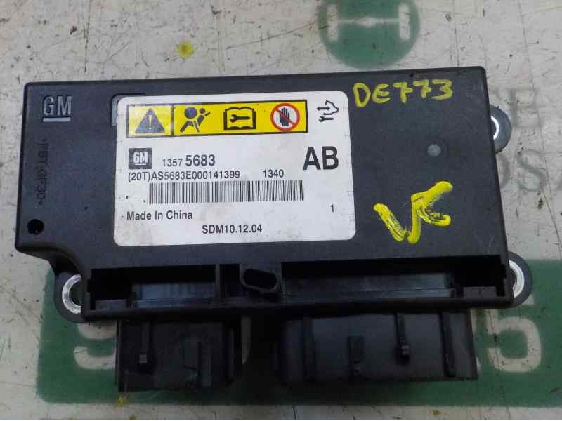Recambio de centralita airbag para opel astra j lim. cosmo referencia OEM IAM 13575683 13575683 