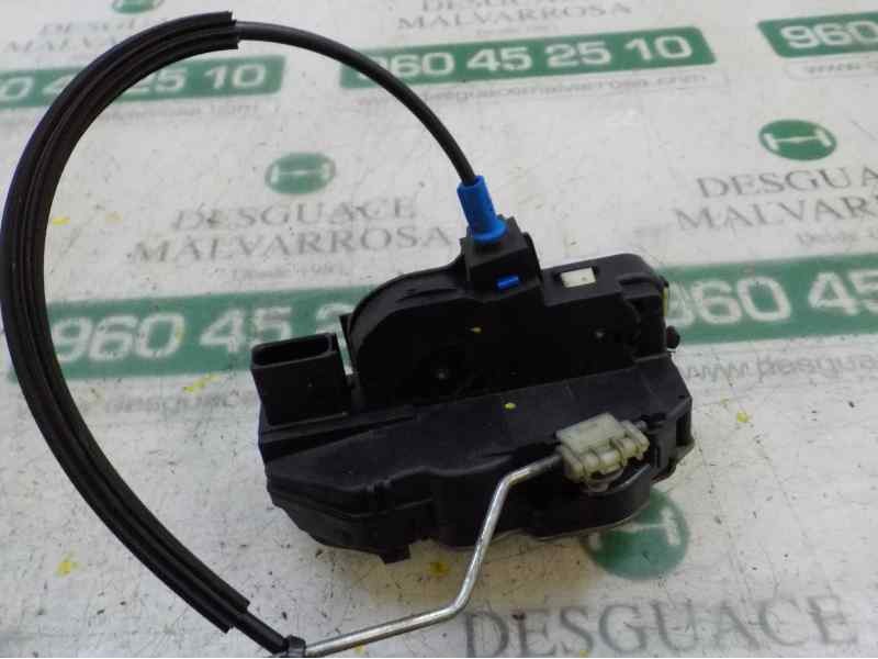 Recambio de cerradura puerta delantera derecha para opel astra j lim. cosmo referencia OEM IAM 13503802  