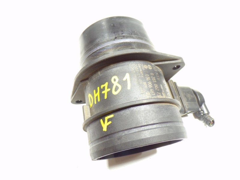Recambio de caudalimetro para volkswagen passat berlina (3c2) 2.0 tdi referencia OEM IAM 03G906461C 03G9064610 0281002735