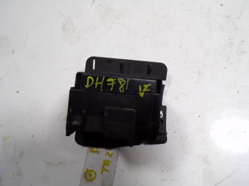 Recambio de conmutador de arranque para volkswagen passat berlina (3c2) 2.0 tdi referencia OEM IAM 3C0905843R  