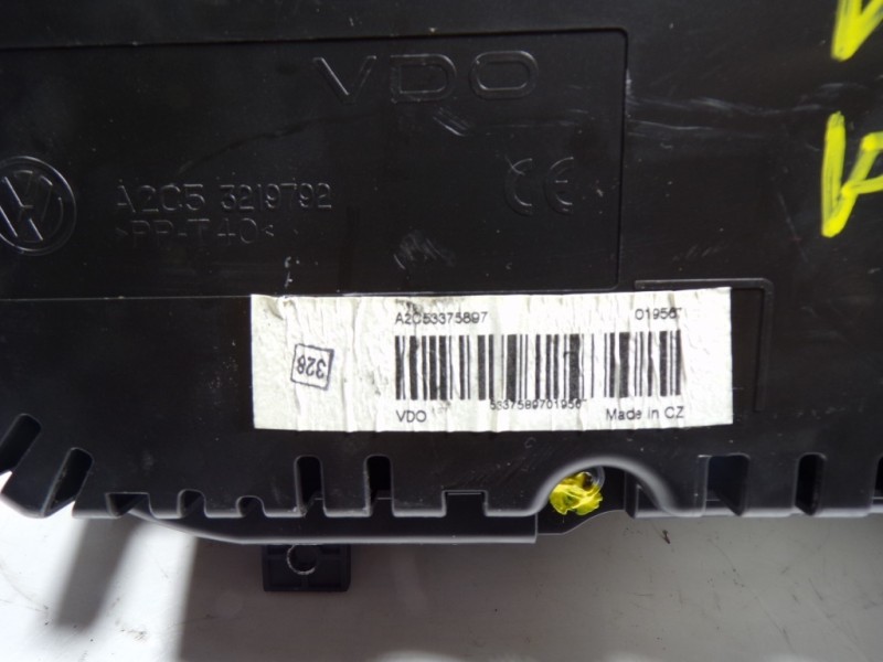 Recambio de cuadro instrumentos para volkswagen passat berlina (3c2) 2.0 tdi referencia OEM IAM 3C0920872G 3C0920872G A2C5337589