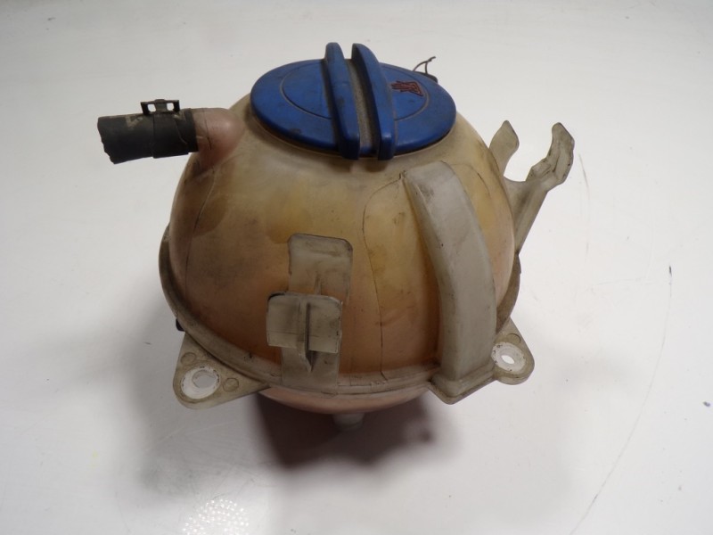 Recambio de deposito expansion para volkswagen passat berlina (3c2) 2.0 tdi referencia OEM IAM 1K0121407A  