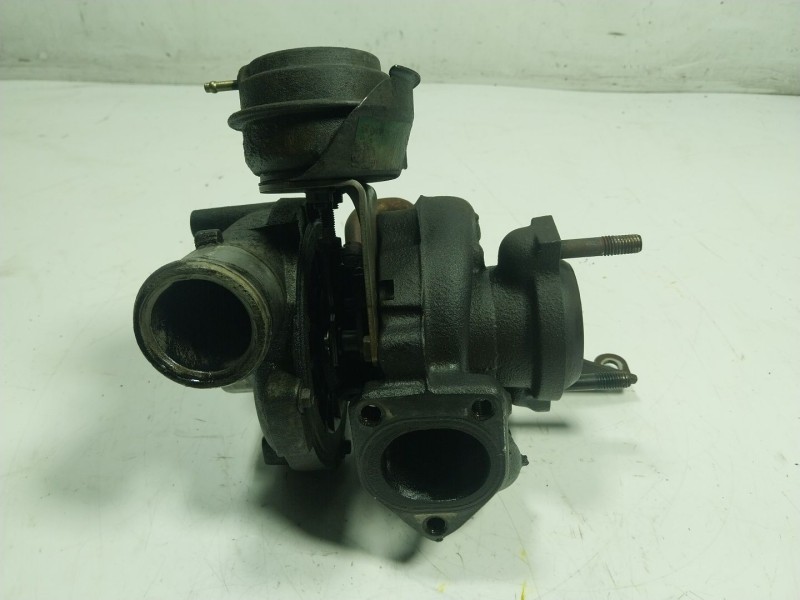 Recambio de turbocompresor para land rover range rover (lm) td6 hse referencia OEM IAM LR006110 7735836 