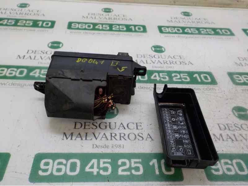 Recambio de caja reles / fusibles para mini mini (r50,r53) 1.6 16v cat referencia OEM IAM 61146906614  