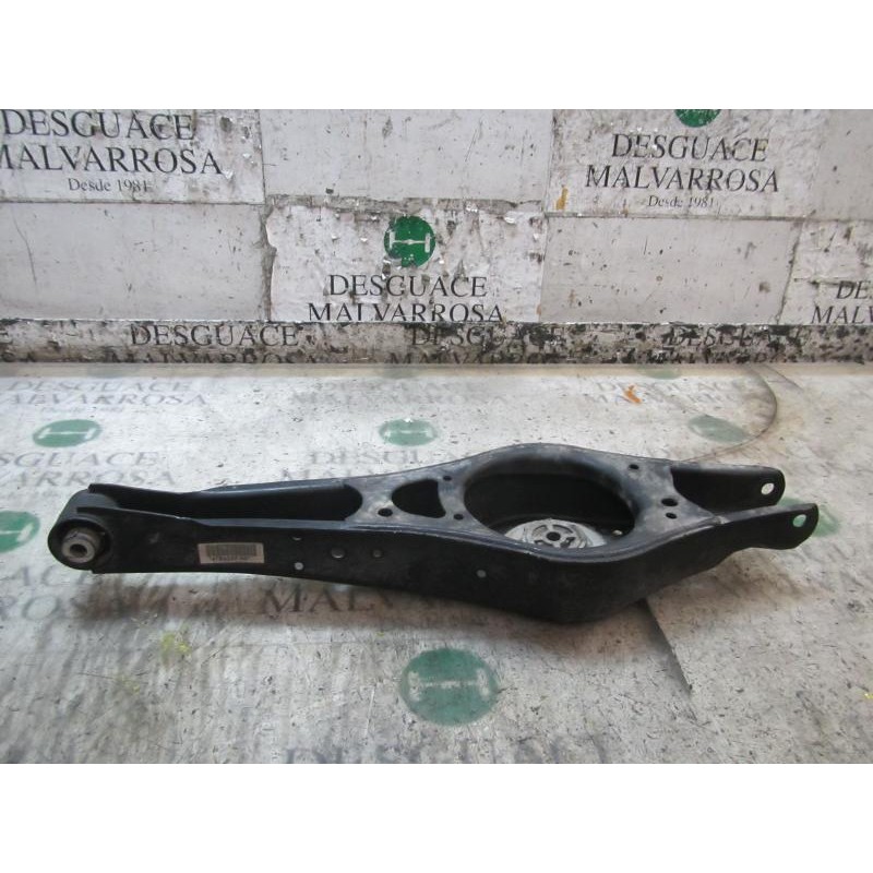 Recambio de brazo suspension inferior trasero izquierdo para seat leon (1p1) reference referencia OEM IAM 1K0505311AB  