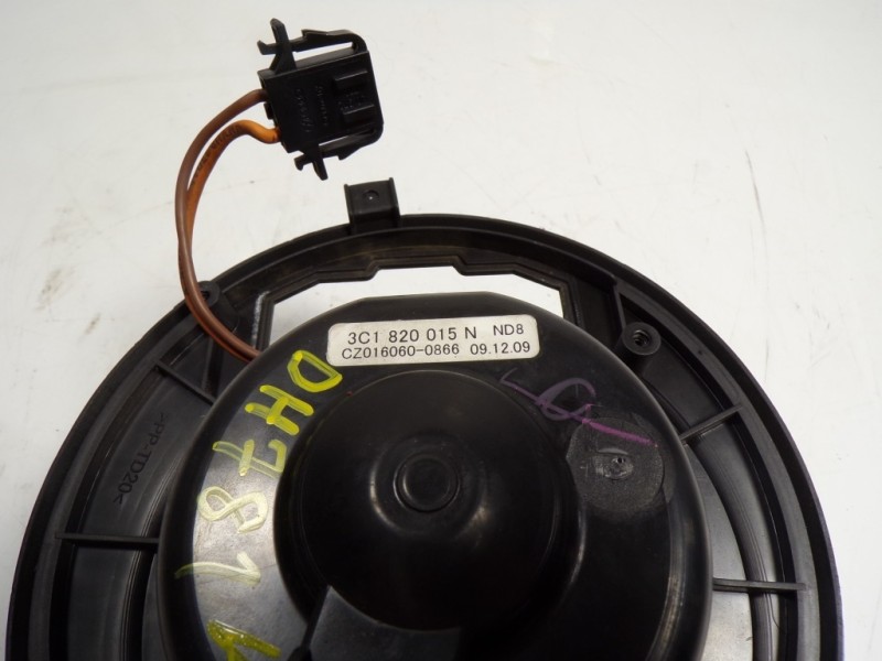 Recambio de motor calefaccion para volkswagen passat berlina (3c2) 2.0 tdi referencia OEM IAM 1K1820015Q 3C1820015N CZ0160600866