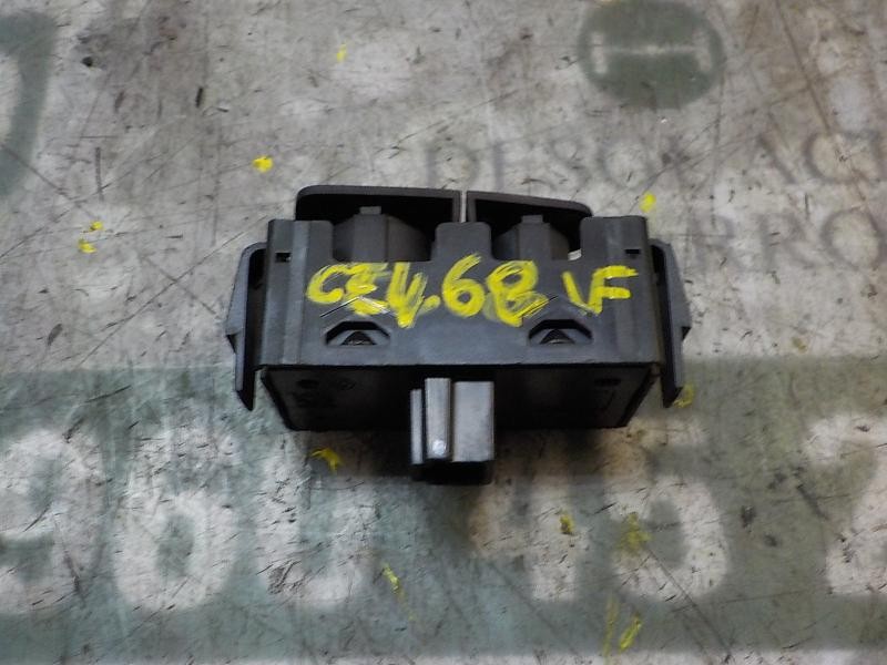 Recambio de warning para dacia lodgy 1.6 cat (bivalent. gasolina / gpl) referencia OEM IAM 252905668R  