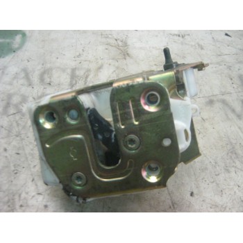 CERRADURA PUERTA TRASERA IZQUIERDA 