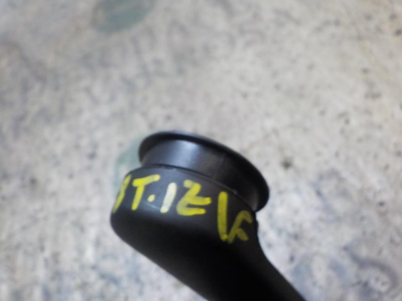 Recambio de maneta elevalunas trasera izquierda para dacia sandero 0.9 tce cat referencia OEM IAM 8200673745  