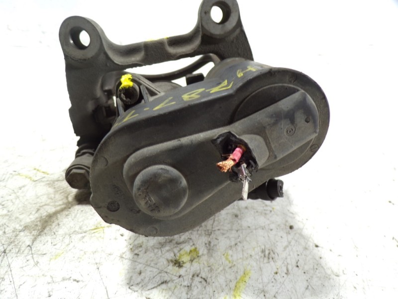 Recambio de pinza freno trasera izquierda para volkswagen passat berlina (3c2) 2.0 tdi referencia OEM IAM 5N0615403  