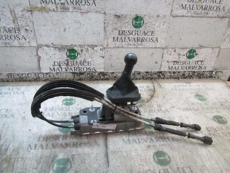 Recambio de palanca cambio para seat leon (1p1) reference referencia OEM IAM 1K0711050A  