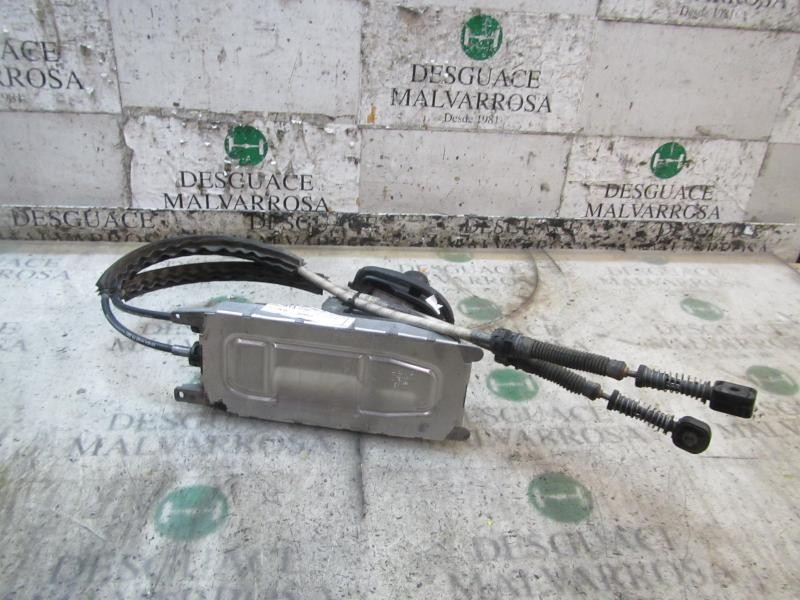 Recambio de palanca cambio para seat leon (1p1) reference referencia OEM IAM 1K0711050A  
