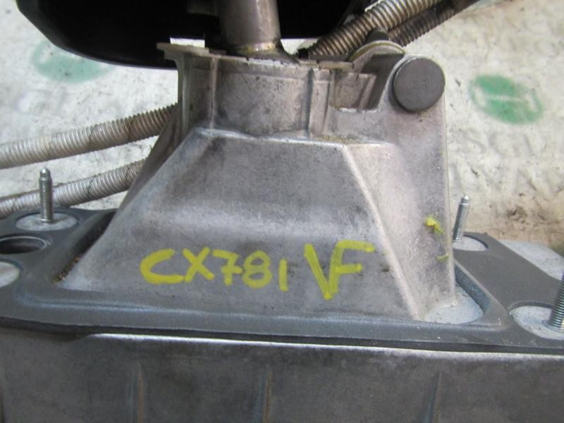 Recambio de palanca cambio para seat leon (1p1) reference referencia OEM IAM 1K0711050A  