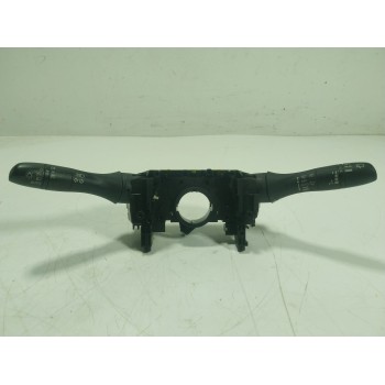 MANDO LUCES 255604EA2B 17923SN2 