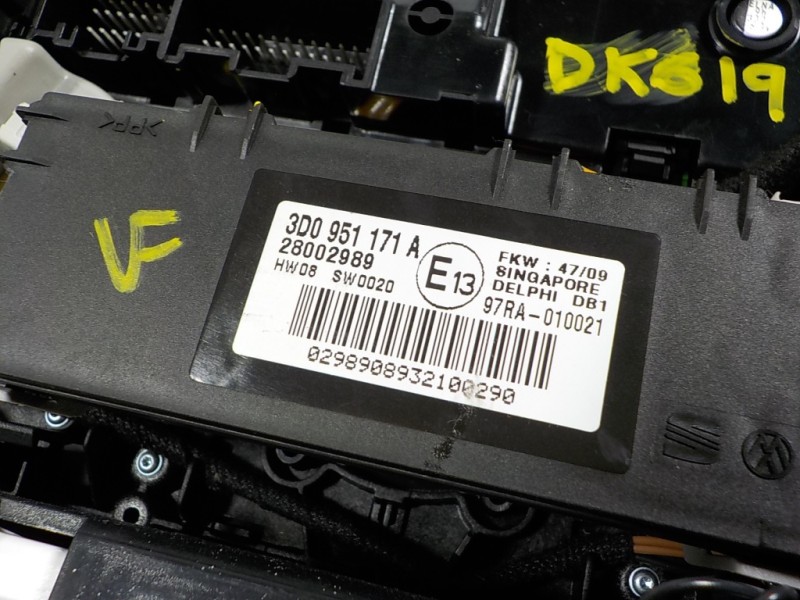 Recambio de piloto interior para bentley continental gt supersports referencia OEM IAM 3W0959527AF 3W0959527AF 