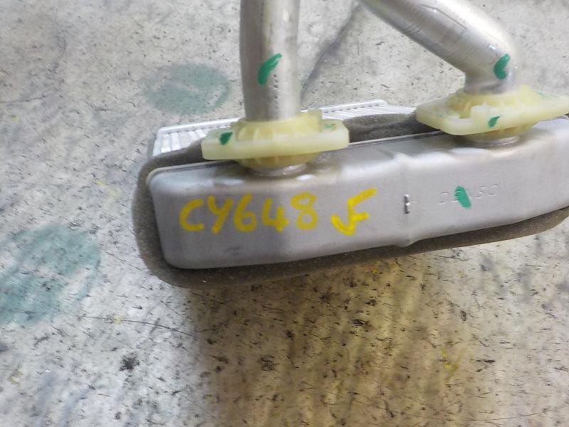 Recambio de radiador calefaccion / aire acondicionado para dacia sandero 0.9 tce cat referencia OEM IAM 271151577R  