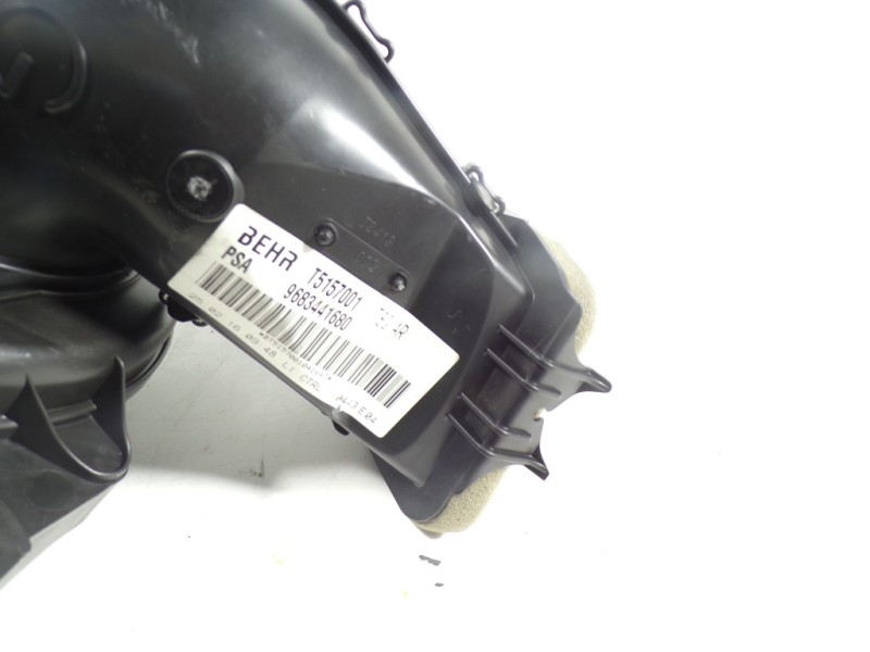 Recambio de motor calefaccion para peugeot 5008 2.0 blue-hdi fap referencia OEM IAM 6441CV 9683441680 