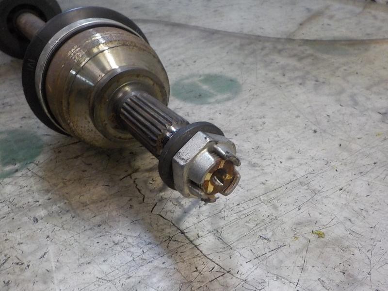 Recambio de transmision derecha para dacia sandero 0.9 tce cat referencia OEM IAM 391007857R  