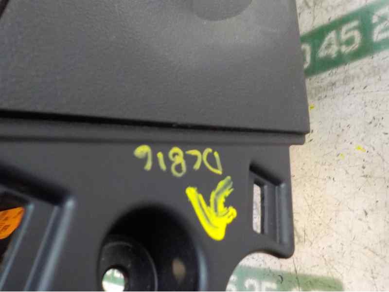 Recambio de apoyabrazos central para opel ampera referencia OEM IAM 23308838  