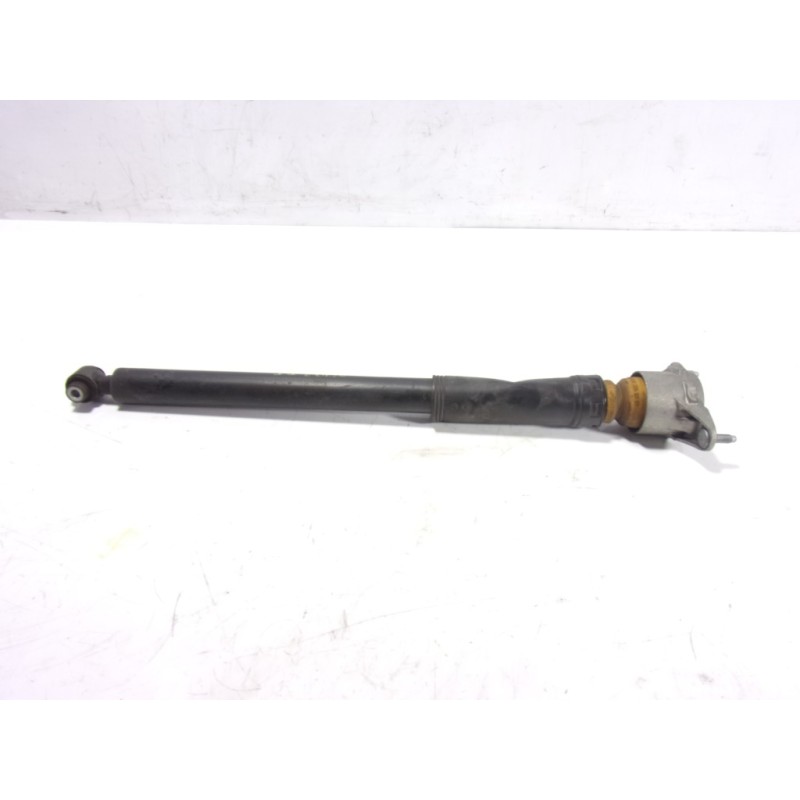 Recambio de amortiguador trasero izquierdo para infiniti q30 1.6 16v cat referencia OEM IAM 562005DA0B A0913200531 
