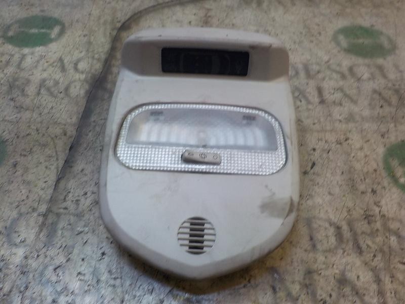 Recambio de piloto interior para peugeot 308 sport referencia OEM IAM   