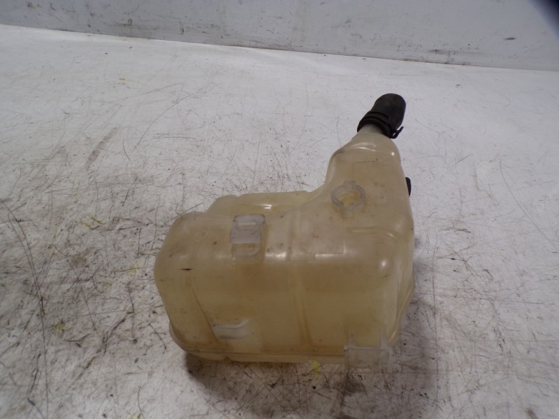 Recambio de deposito expansion para opel insignia berlina 2.0 cdti referencia OEM IAM   