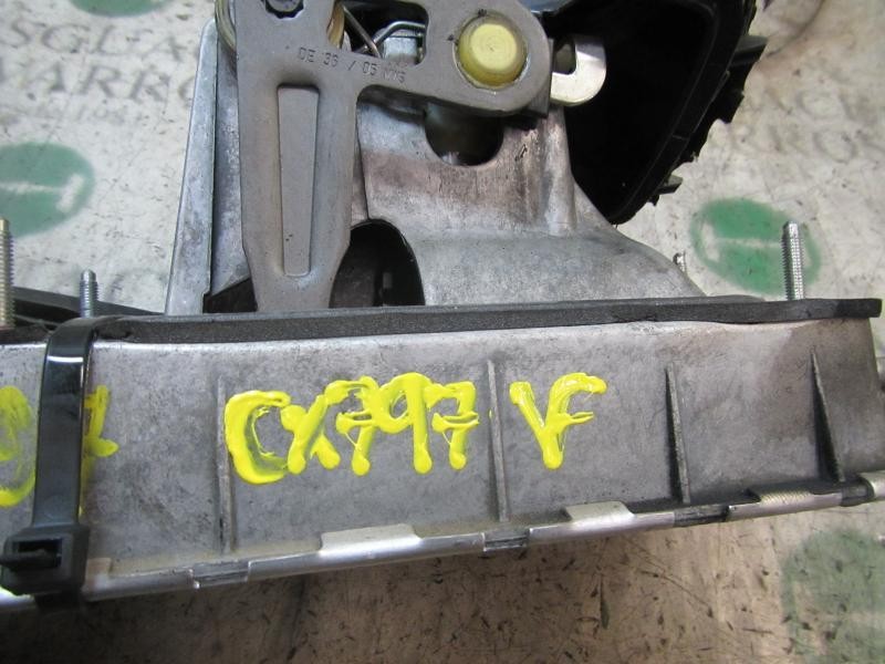 Recambio de palanca cambio para seat leon (1p1) reference referencia OEM IAM 1K0711061A  