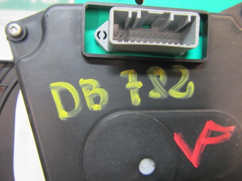 Recambio de cuadro instrumentos para dacia sandero básico referencia OEM IAM 248104354R  