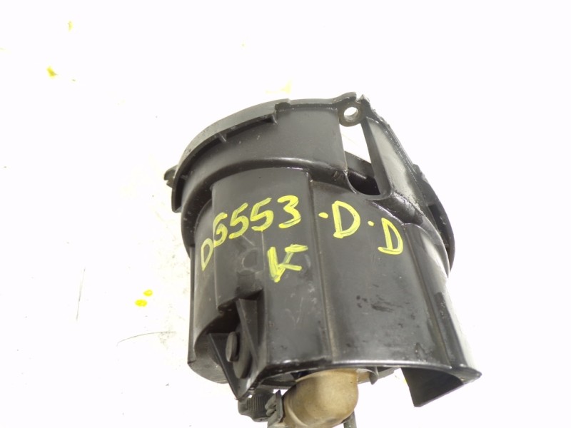 Recambio de faro antiniebla izquierdo para ssangyong actyon 2.0 td cat referencia OEM IAM 8320121001  