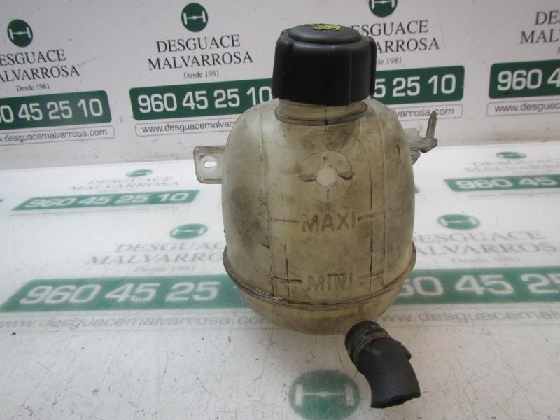 Recambio de deposito expansion para dacia sandero básico referencia OEM IAM 7701470460  