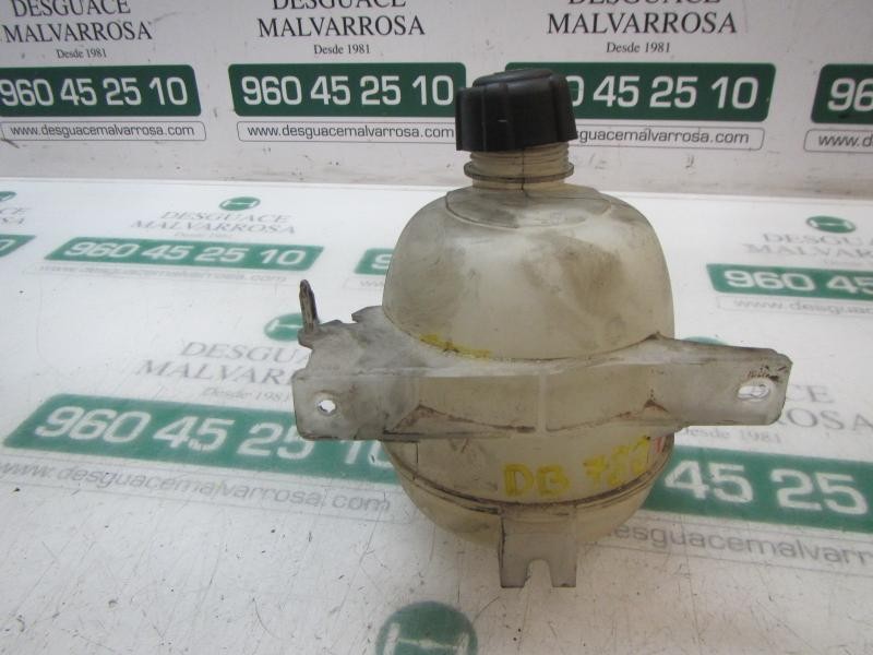 Recambio de deposito expansion para dacia sandero básico referencia OEM IAM 7701470460  