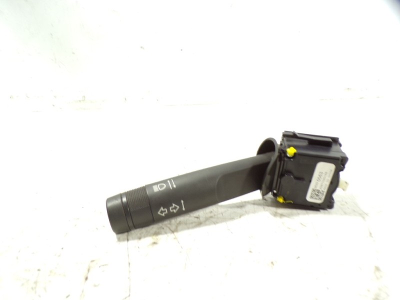 Recambio de mando intermitentes para opel insignia berlina 2.0 cdti referencia OEM IAM  95220563 