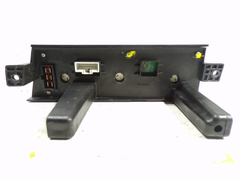 Recambio de mando calefaccion / aire acondicionado para ssangyong actyon 2.0 td cat referencia OEM IAM 6870031031HCH 6870031031 