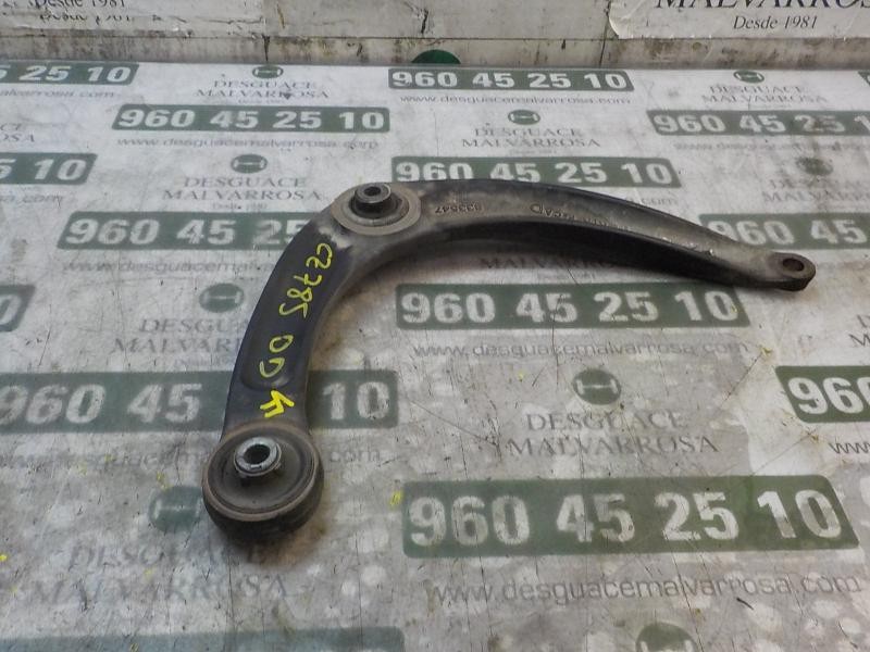 Recambio de brazo suspension inferior delantero derecho para peugeot 3008 1.6 16v referencia OEM IAM 3521R3  
